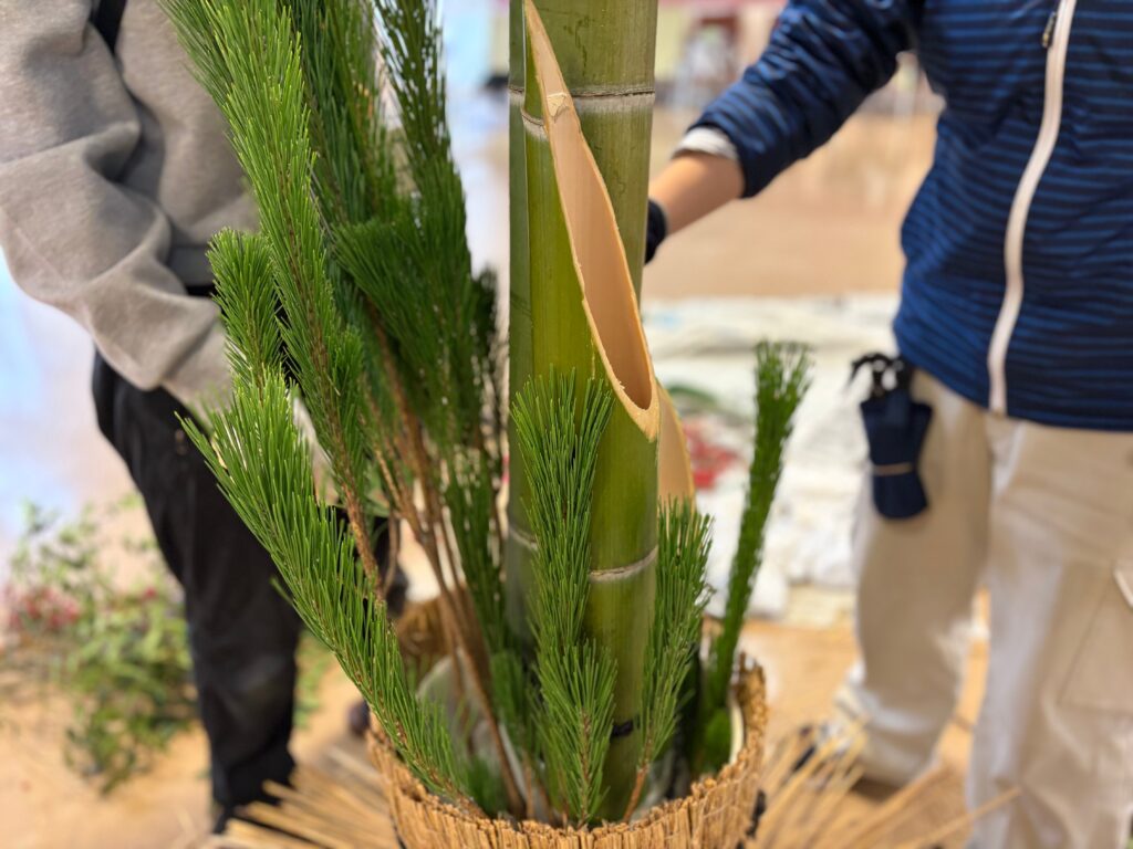 今年も職員で門松を手作りしました - 社会福祉法人美咲会